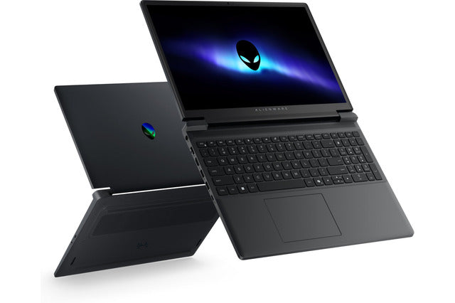 Dell Alienware 15 product photo 2
