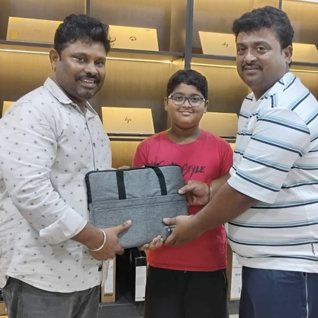 Happy customer at Karthik Computers, Chennai